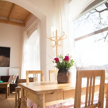 Winzarei, Weingut Tement Holiday home *