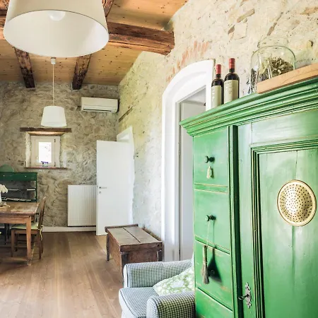 Winzarei, Weingut Tement * Berghausen