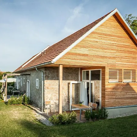 Winzarei, Weingut Tement