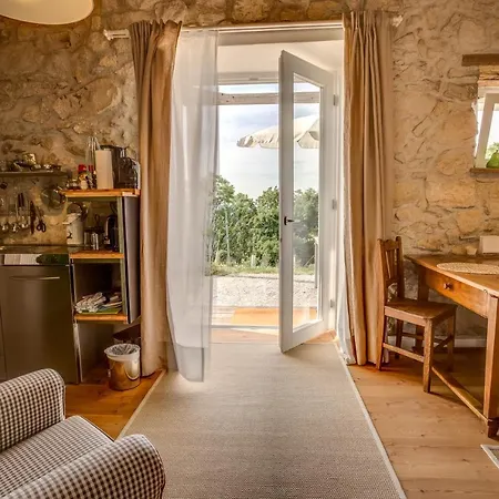 Casa de Férias Winzarei, Weingut Tement Berghausen