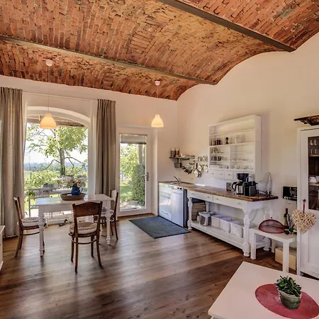 Holiday home Winzarei, Weingut Tement *