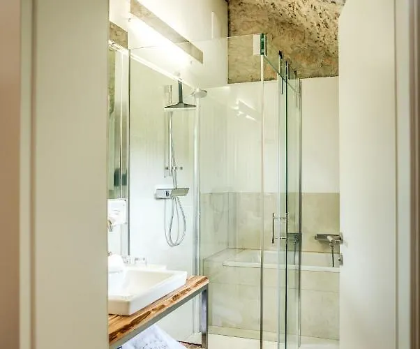 Winzarei, Weingut Tement * Berghausen