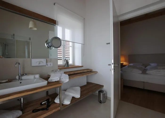 Winzarei, Weingut Tement Berghausen