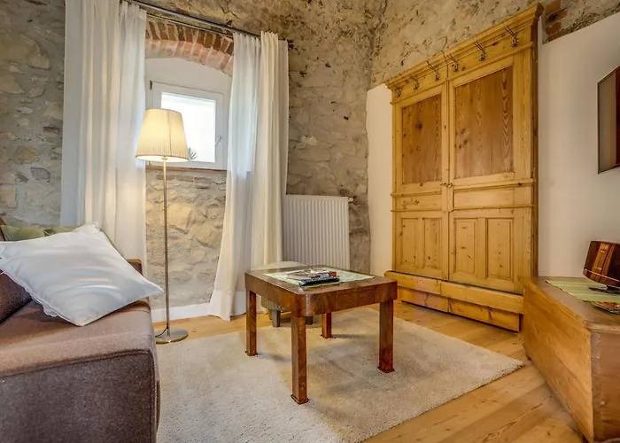 Winzarei, Weingut Tement *