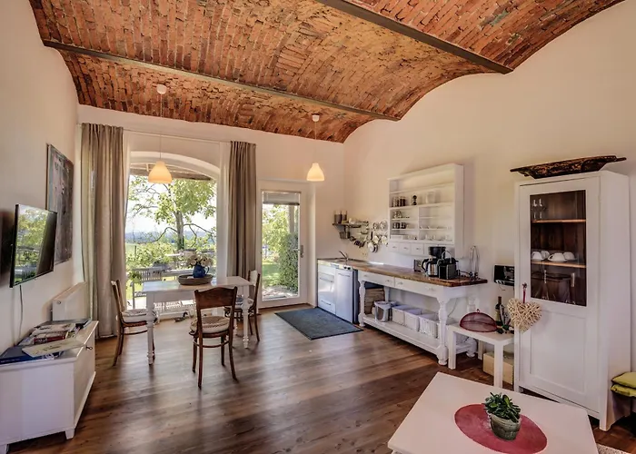 Hébergement de vacances Winzarei, Weingut Tement *